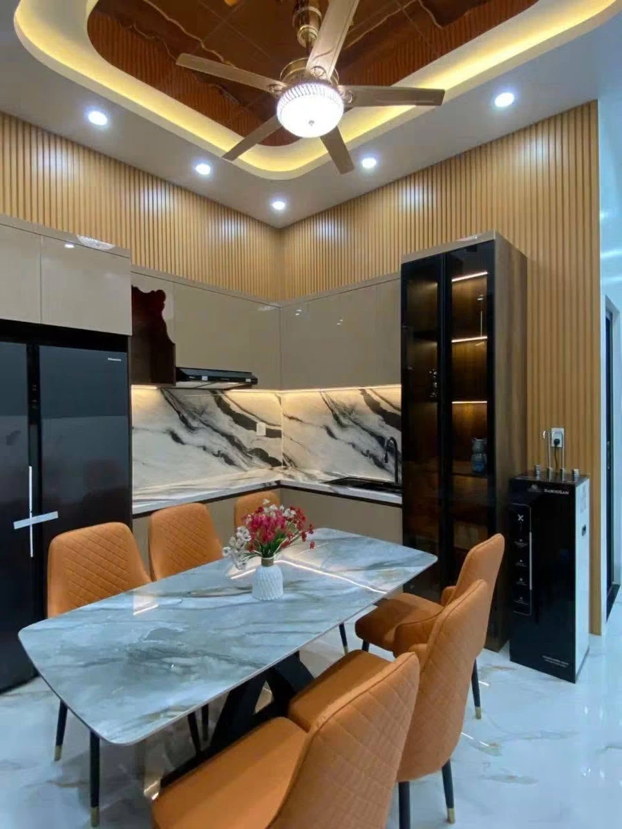 Bán nhà 84m² 4 phòng ngủ Lâm Quang Kỳ Rạch Giá 2,98 tỷ - Ảnh thu nhỏ 3