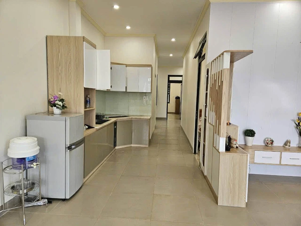 Bán nhà đường Nguyễn Hoàng, Đà Lạt, 220m², 3 tỷ - Ảnh thu nhỏ 2