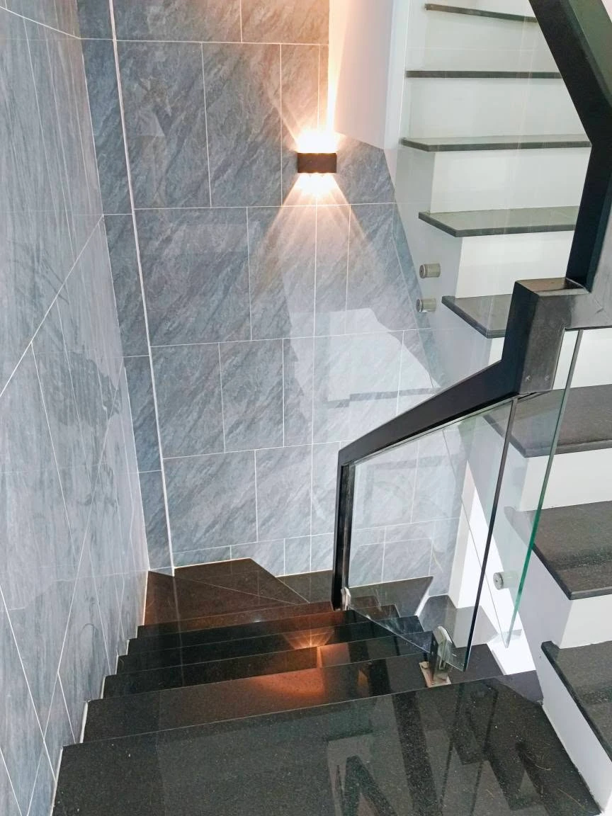 Bán nhà phố 3.5 tầng 105m² mặt tiền Quy Nhơn 2,99 tỷ - Ảnh thu nhỏ 3