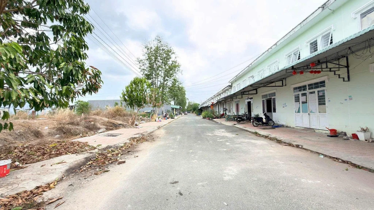 Bán đất TDC Tân Thành Đồng Xoài 100% thổ cư 750 triệu - Ảnh 1