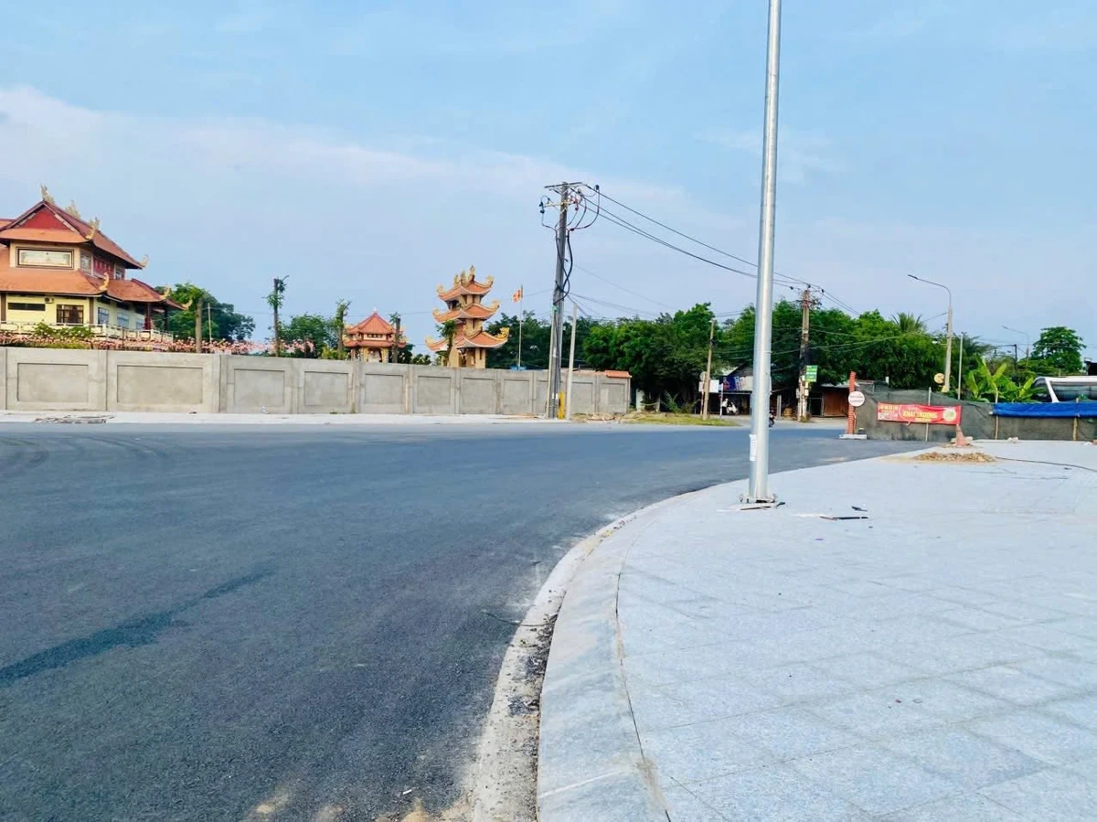 Bán đất mặt tiền Đỗ Văn Thi 200m2 Bình Chánh 7 tỷ - Ảnh thu nhỏ 2