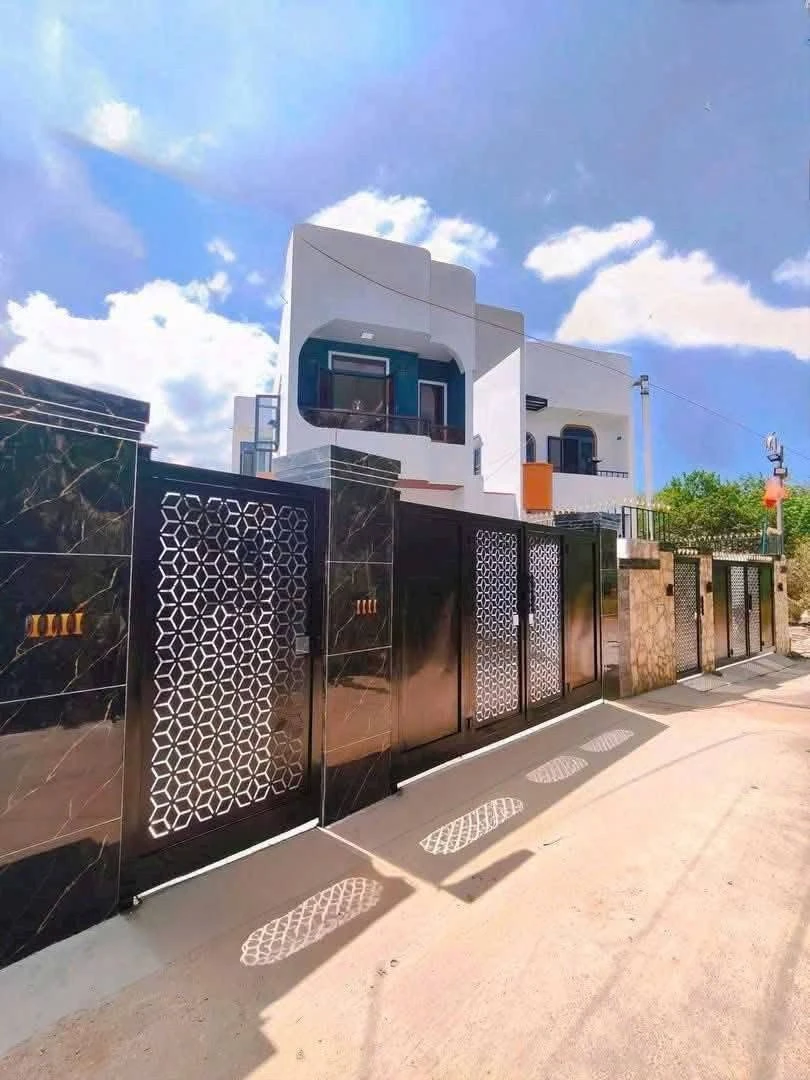 Nhà bán 210m² 4PN Bà Rịa 2 tỷ 550 triệu - Ảnh thu nhỏ 2