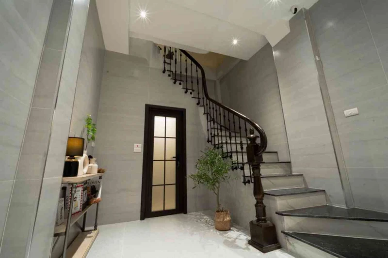 Bán nhà Ba Đình 200m² giá 13,5 tỷ, khai thác cho thuê