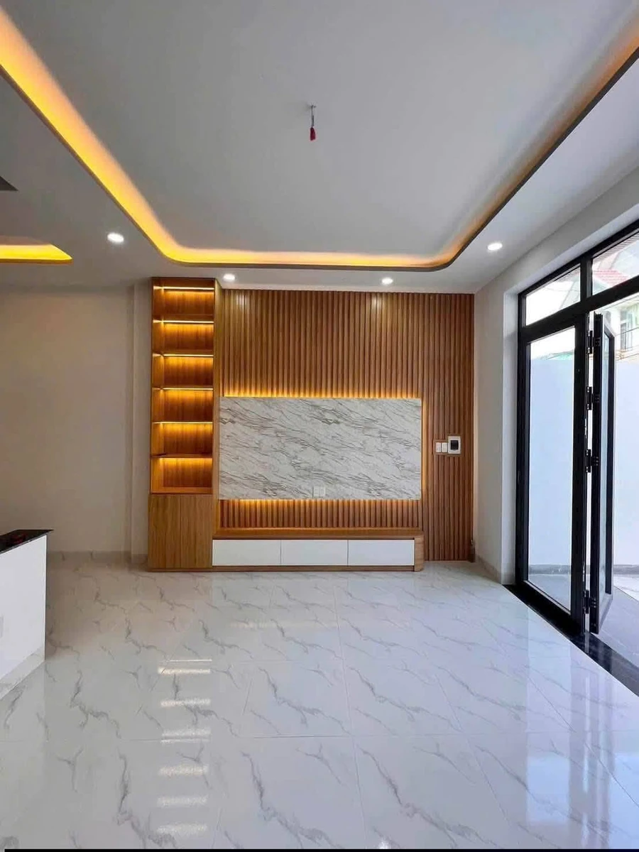 Bán nhà 1 trệt 2 lầu 70m² Phường Dĩ An, Bình Dương, 4.9 tỷ - Ảnh thu nhỏ 2