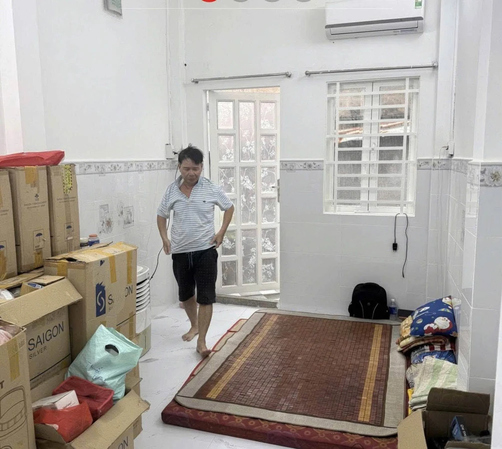 Bán nhà 2 tầng 27m² 2 phòng ngủ, Huỳnh Tịnh Của, Quận 3 - Ảnh thu nhỏ 3