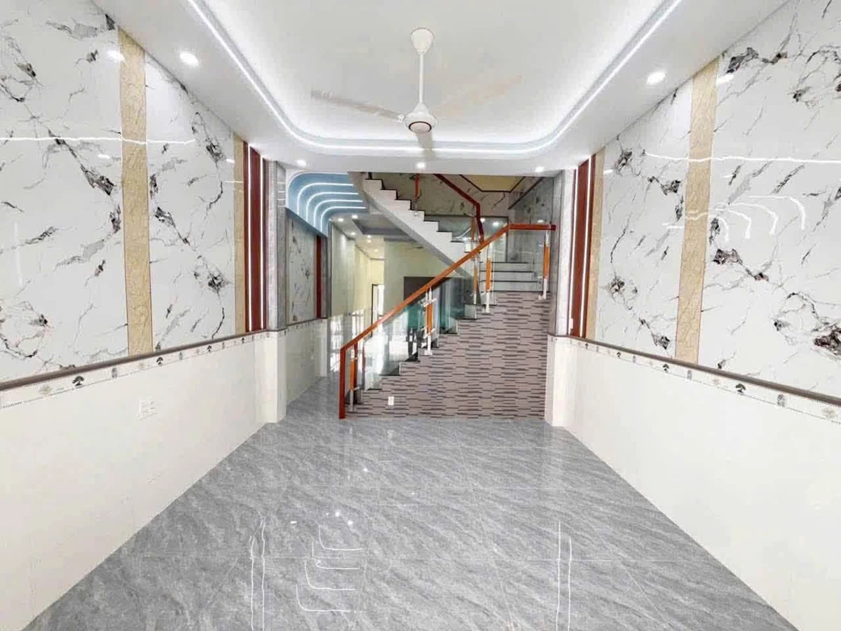 Bán nhà 1 trệt 1 lầu 120m² 3PN Bửu Hoà 2,75 tỷ - Ảnh thu nhỏ 3