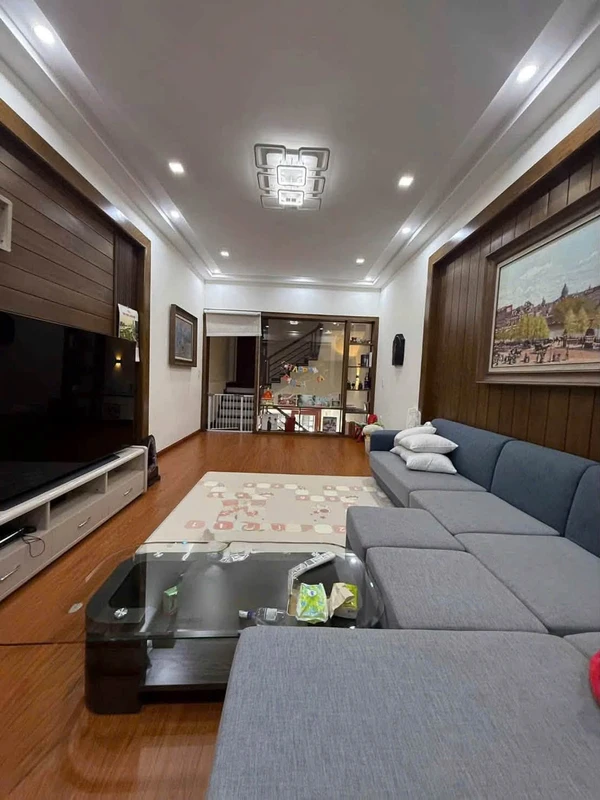 Bán nhà 4 tầng 80m² Phạm Văn Đồng, Thanh Bình, Hải Dương