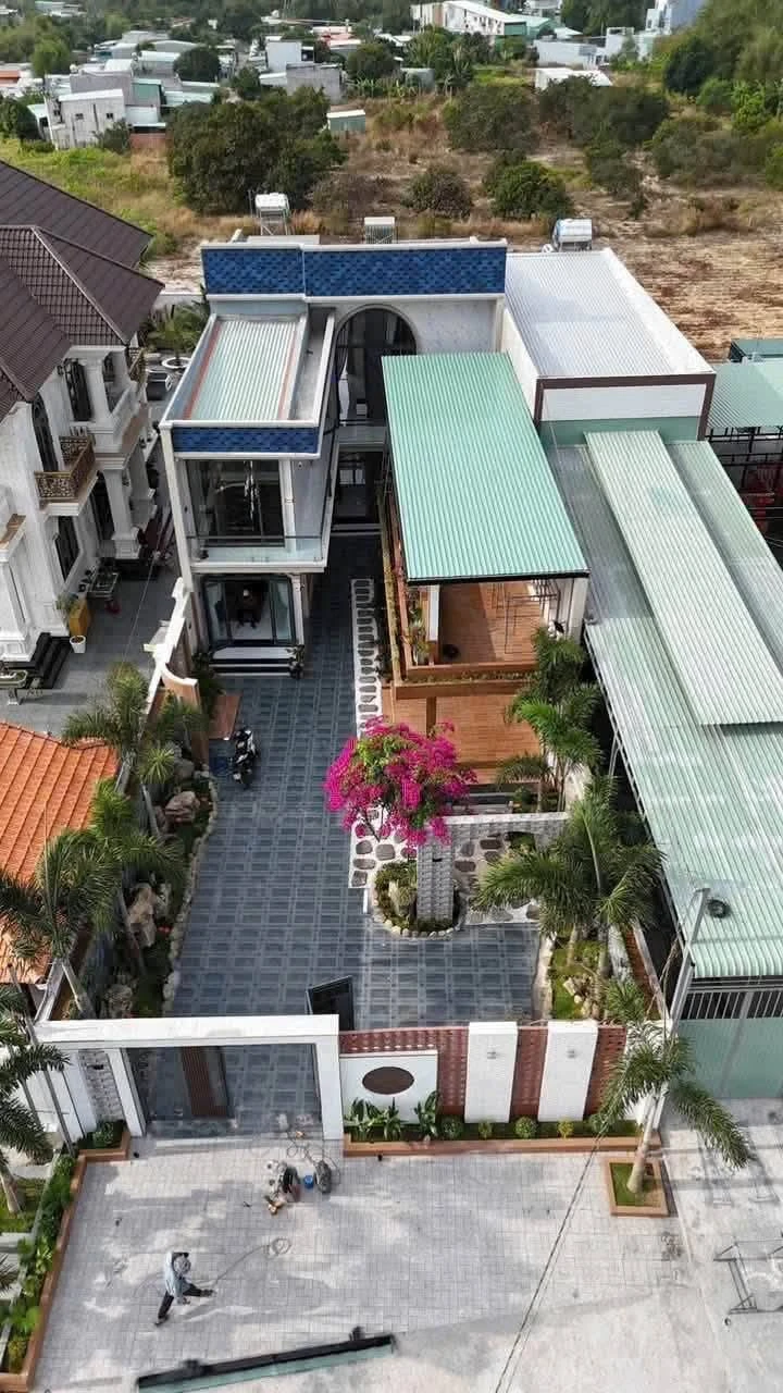 Bán villa Long Hải 400m² sân vườn 3 PN, giá 6.5 tỷ - Ảnh 1
