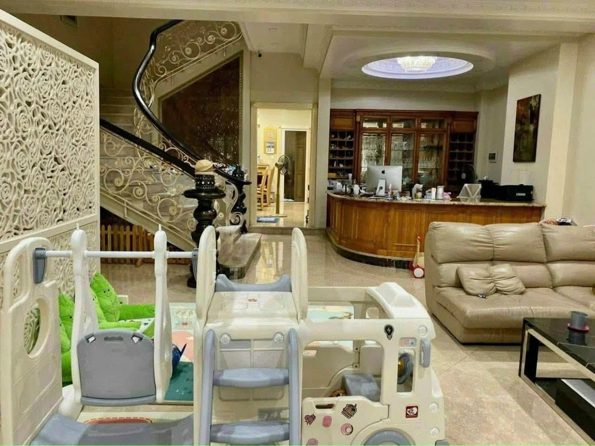 Bán biệt thự sân vườn Hồ Biểu Chánh, Phú Nhuận, đất 232,3m², hầm 4 tầng thang máy - Ảnh thu nhỏ 5