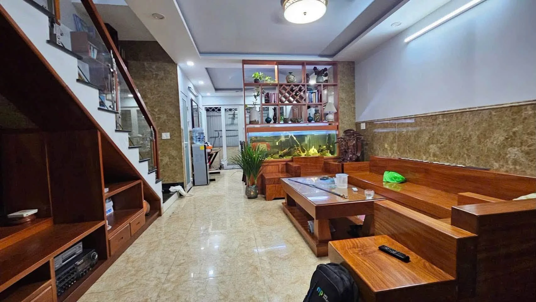 Bán nhà rộng 201m², 4 phòng ngủ ở Tam Hiệp, giá 6 tỷ - Ảnh 1