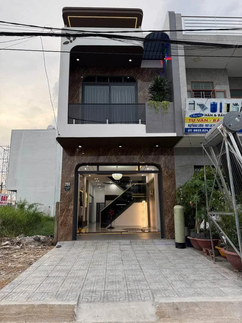 Nhà bán 4PN Nguyễn Kim Công, Tân An, 3 tỷ 450 - Ảnh 1