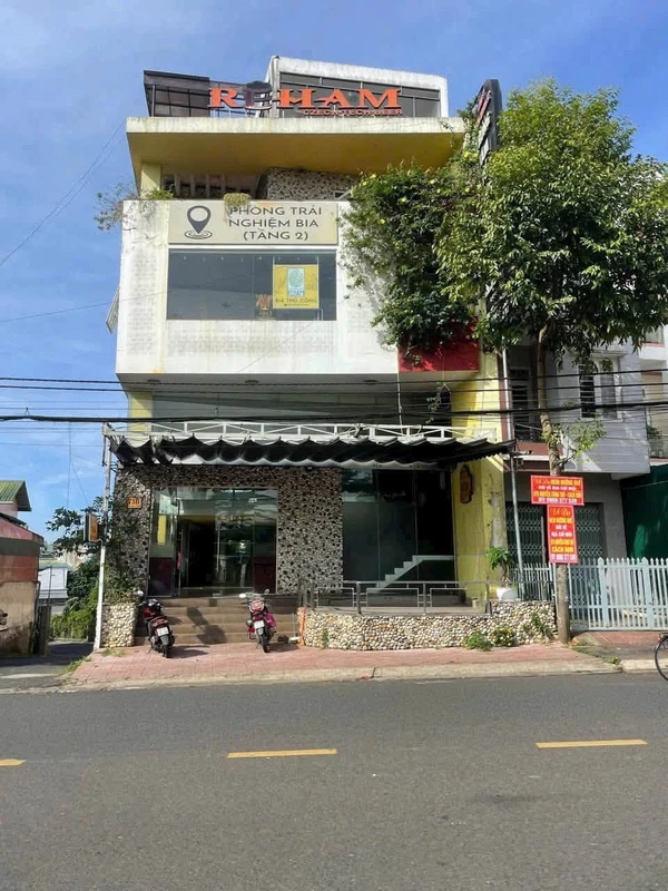 Nhà 2 mặt tiền Nguyễn Công Trứ, Bảo Lộc, 228m², 25 tỷ