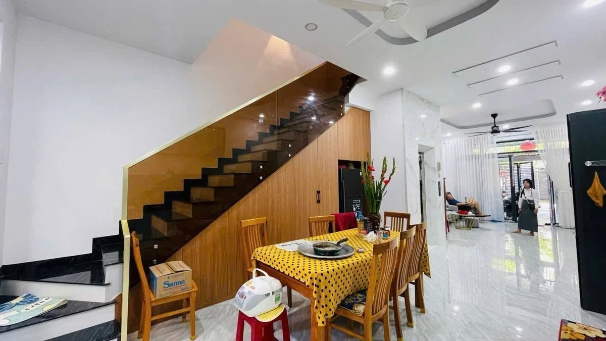 Bán nhà 3PN 97,5m² KDT Phước Long A 8 tỷ 500 triệu - Ảnh thu nhỏ 3