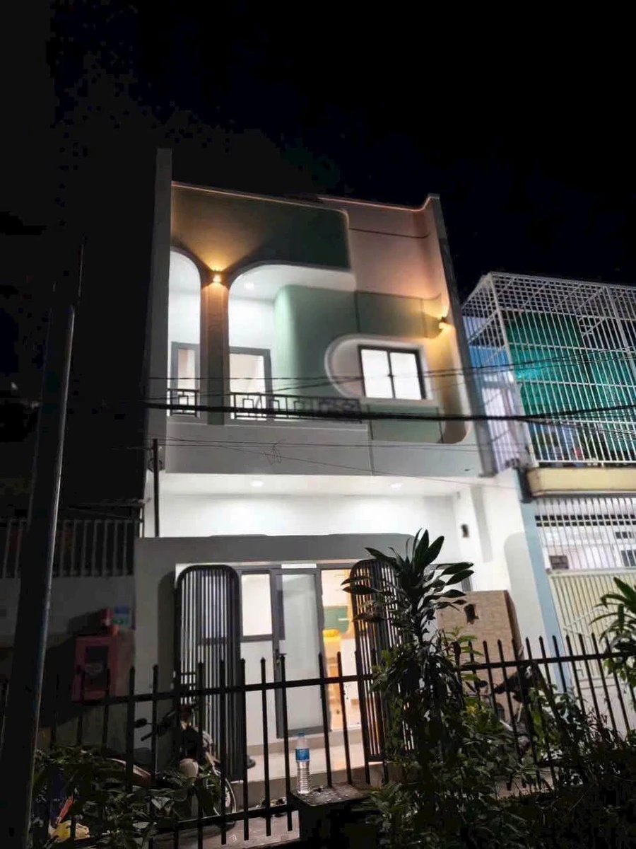 Bán nhà mới 100m² 2 phòng ngủ Phan Thiết 2,45 tỷ - Ảnh thu nhỏ 2