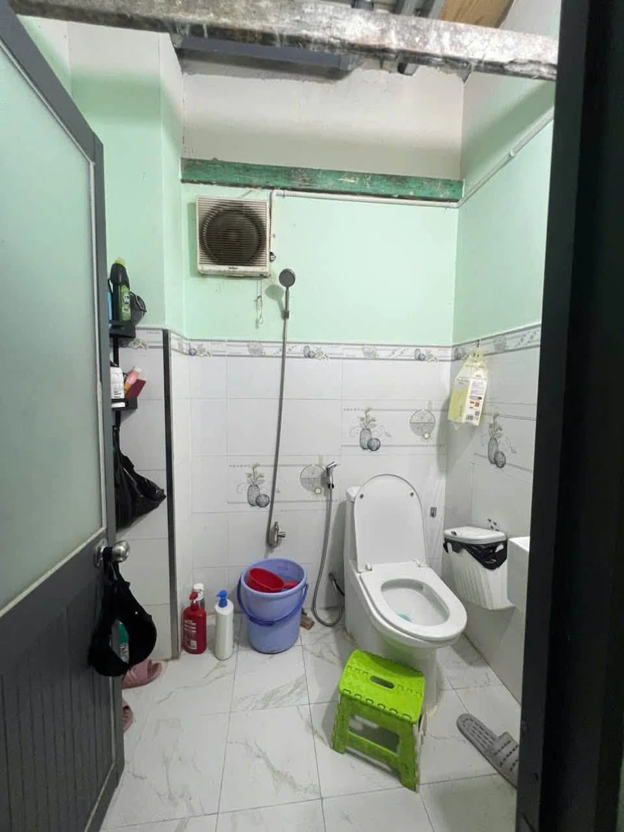 Bán nhà mặt tiền hẻm Đoàn Văn Bơ 39m² Quận 4 giá 3 tỷ 450 - Ảnh thu nhỏ 4