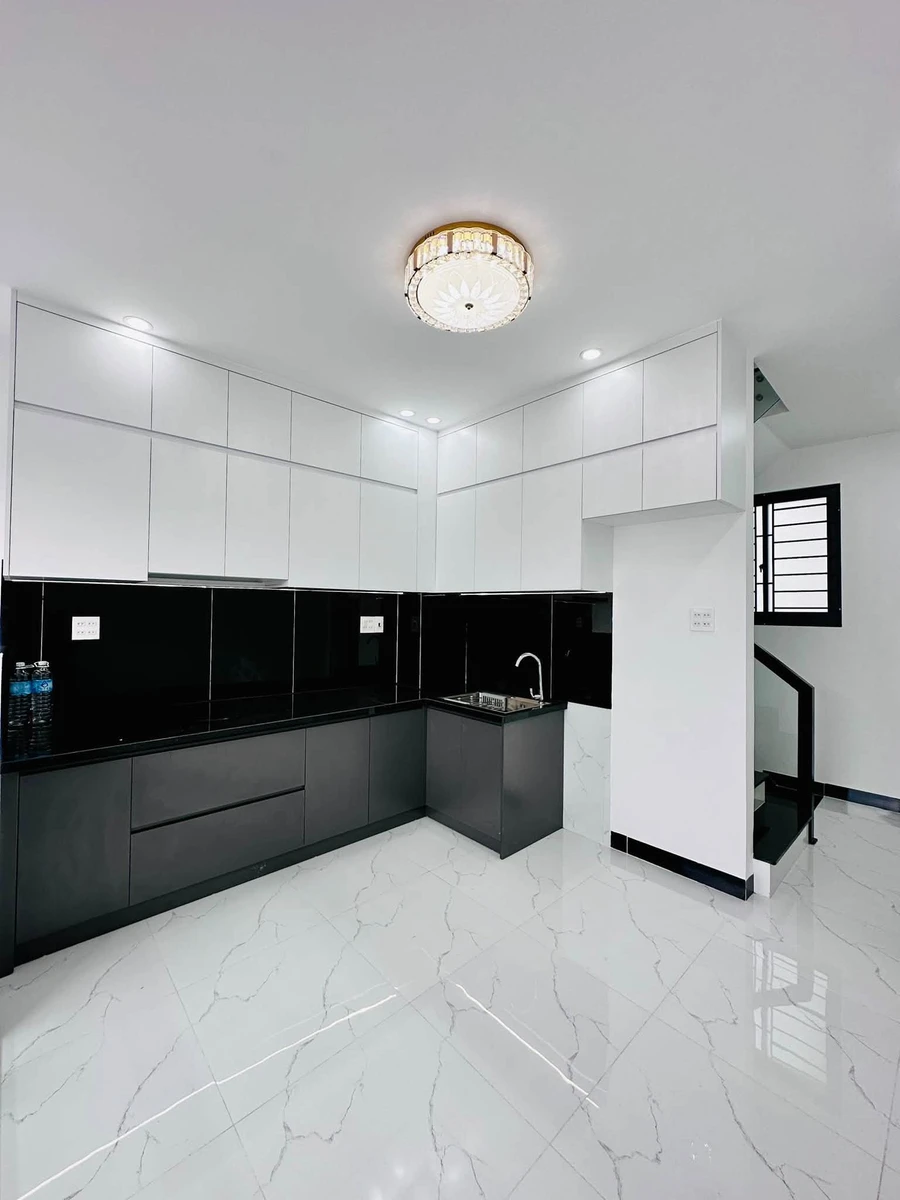 Bán nhà 3.5 tầng mặt tiền Đống Đa Quy Nhơn 28m2 - Ảnh thu nhỏ 4