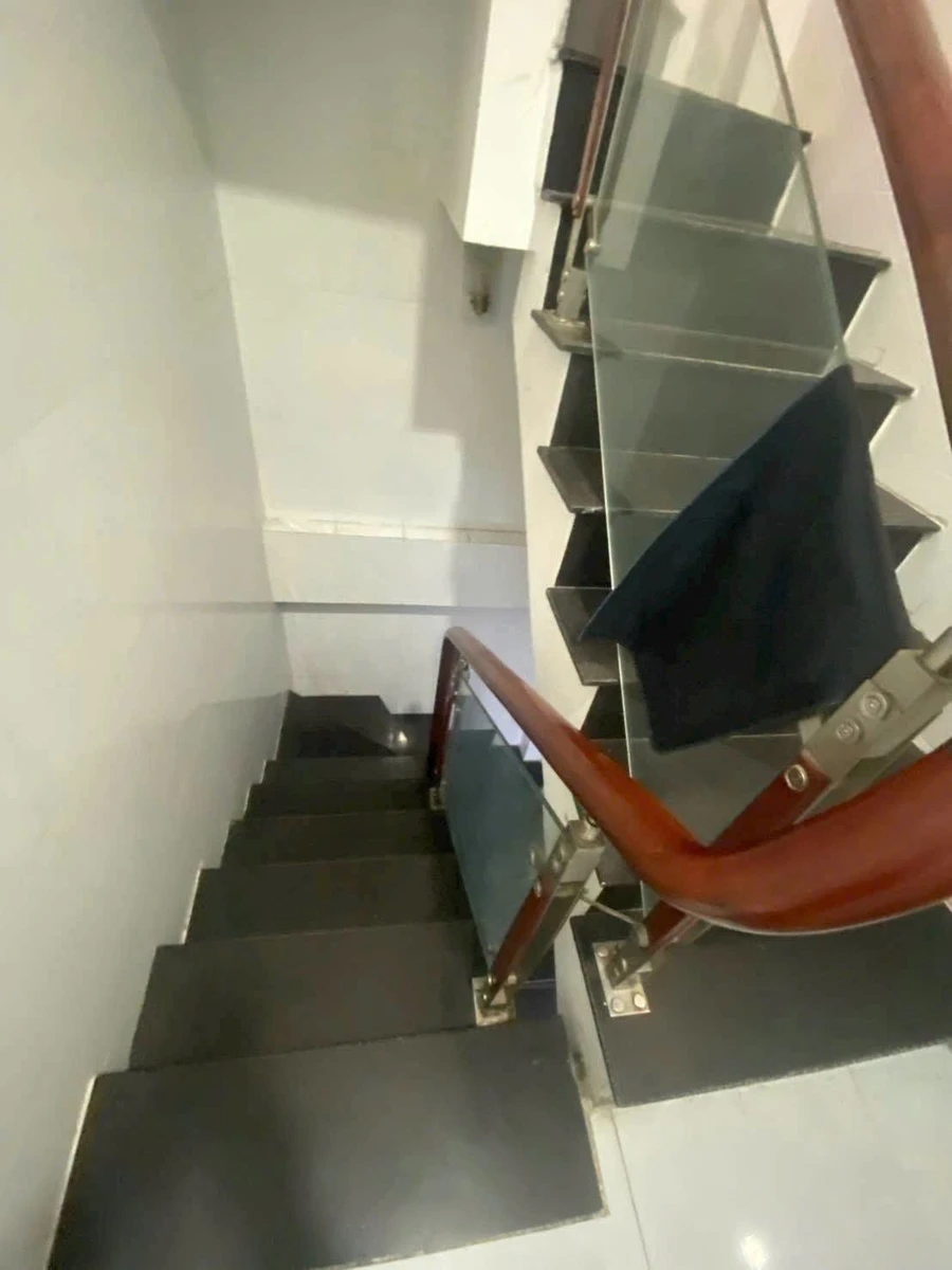 Bán nhà 4 tầng 34m² 3PN 3WC Lê Văn Sỹ Q3 giá 4 tỷ - Ảnh thu nhỏ 3