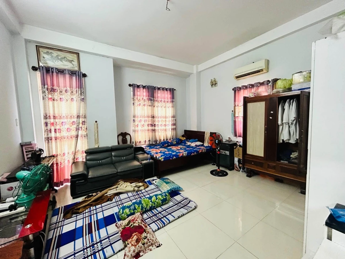 Bán nhà 3 tầng hẻm xe hơi 6m giáp Tên Lửa, 5x18m, 3PN, giá 5 tỷ, Bình Tân - Ảnh thu nhỏ 3