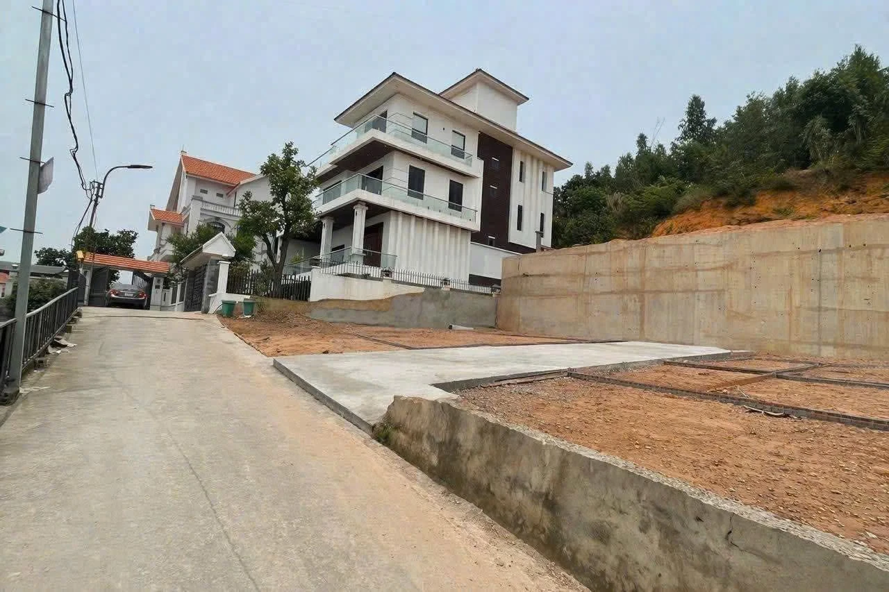 Bán đất hơn 60m² sau Tỉnh Uỷ, trung tâm TP Hạ Long, Quảng Ninh, giá hơn 2 tỷ - Ảnh 1
