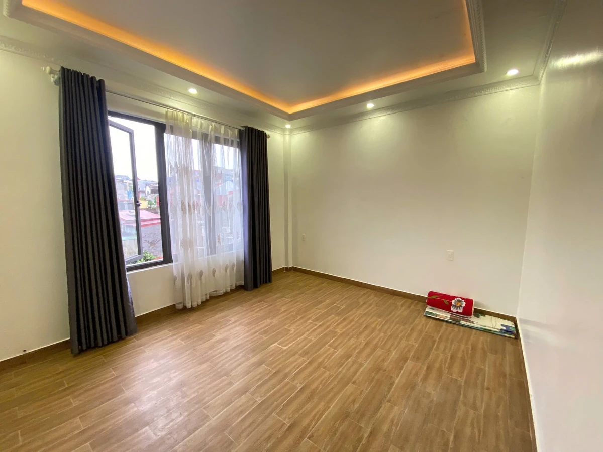 Nhà bán 60m2 4 tầng 3 phòng ngủ Trần Nguyên Hãn gần 3 tỷ - Ảnh thu nhỏ 4
