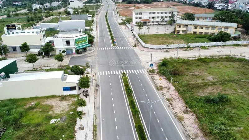 Chính chủ bán đất trung tâm TT Sông Vệ