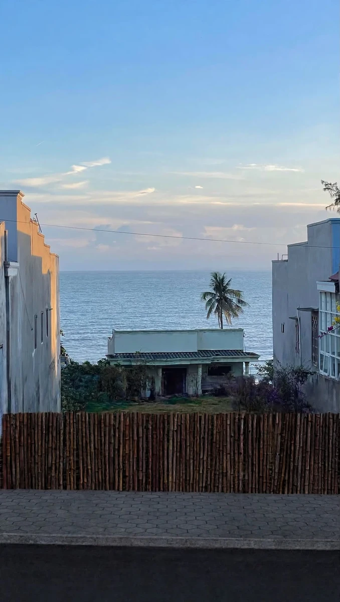 Bán đất thổ cư 244m2 view biển Mũi Né, Bình Thuận dưới 10 tỷ - Ảnh 1