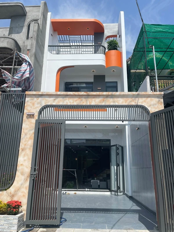 Bán nhà phố Tân Phước Khánh 5×20m 4,9 tỷ Tân Uyên