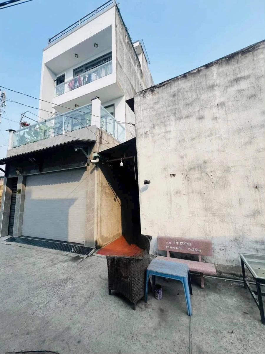 Bán dãy trọ 6 phòng 125m2 hẻm 6m đường Nguyễn Cửu Phú, thu nhập 12 triệu/tháng - Ảnh 1