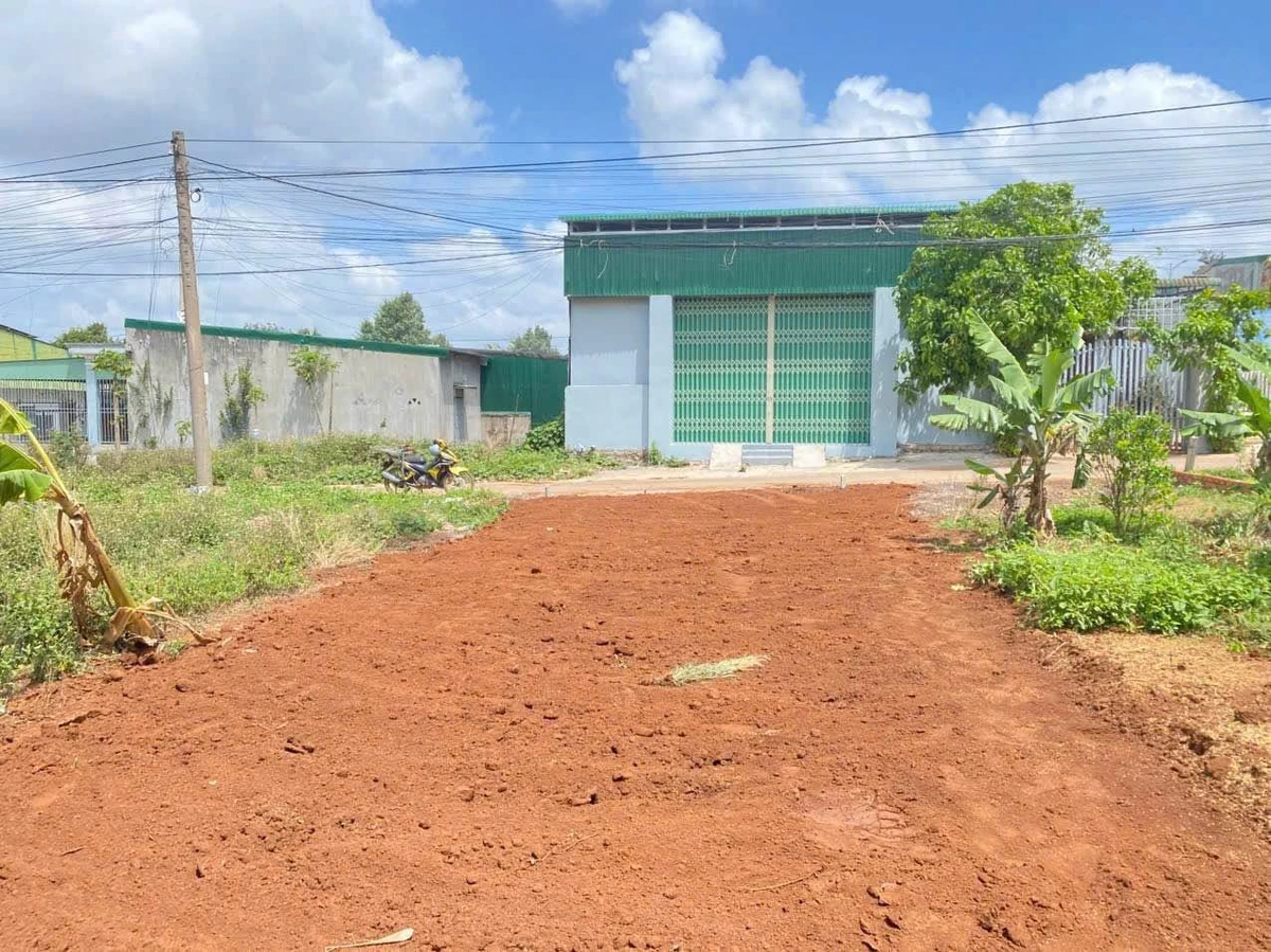 Bán lô đất thổ cư 5x23m hẻm Y Moan, Tân Lợi, Buôn Ma Thuột giá 3,19 tỷ - Ảnh thu nhỏ 2