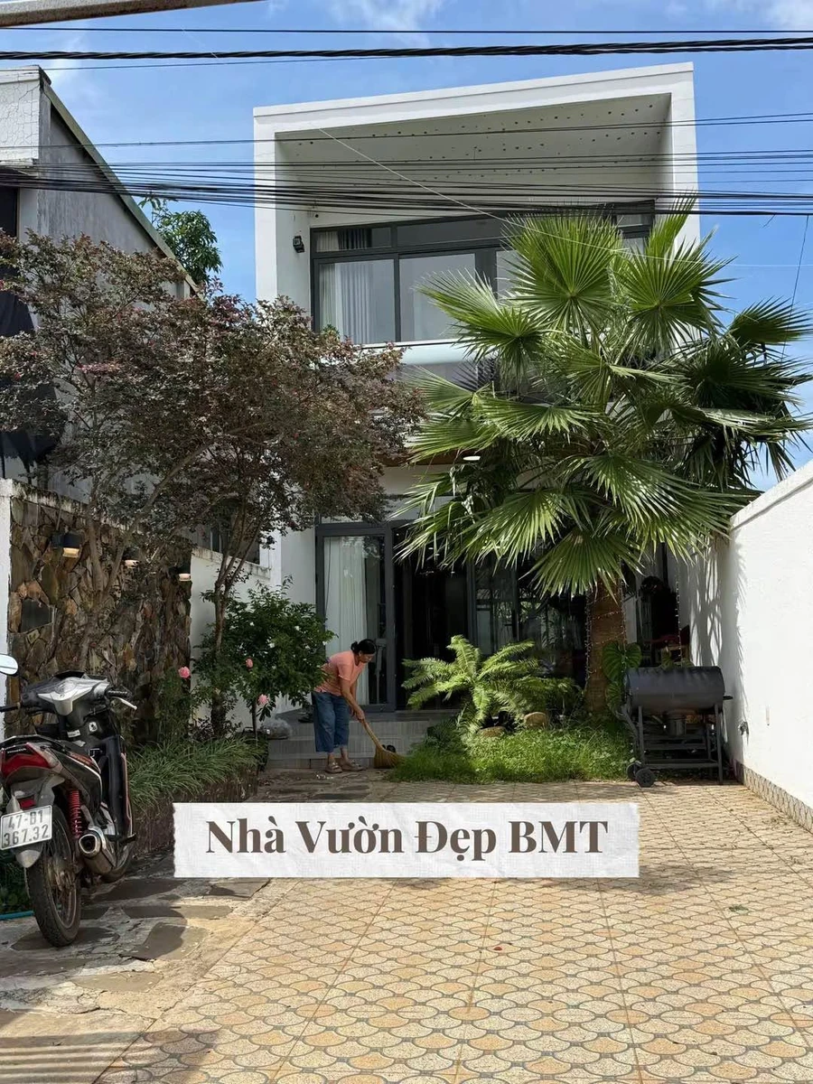 Bán nhà phố vườn 5x50m, 3 phòng ngủ, hẻm Phạm Ngũ Lão, Cư Êbur, Buôn Ma Thuột - Ảnh 1