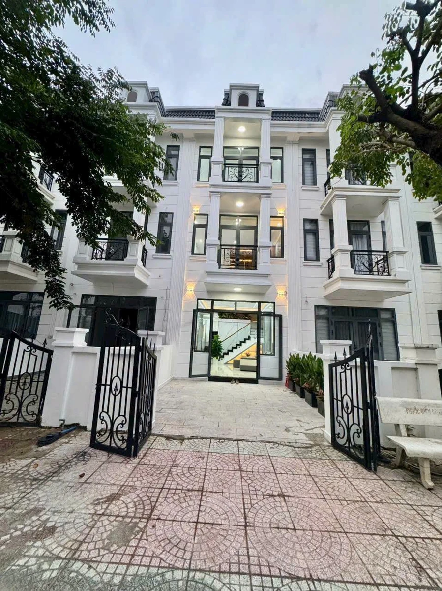 Bán nhà 3 phòng ngủ 76,5m² Thủ Đức - 4 tỷ 8 - Ảnh 1
