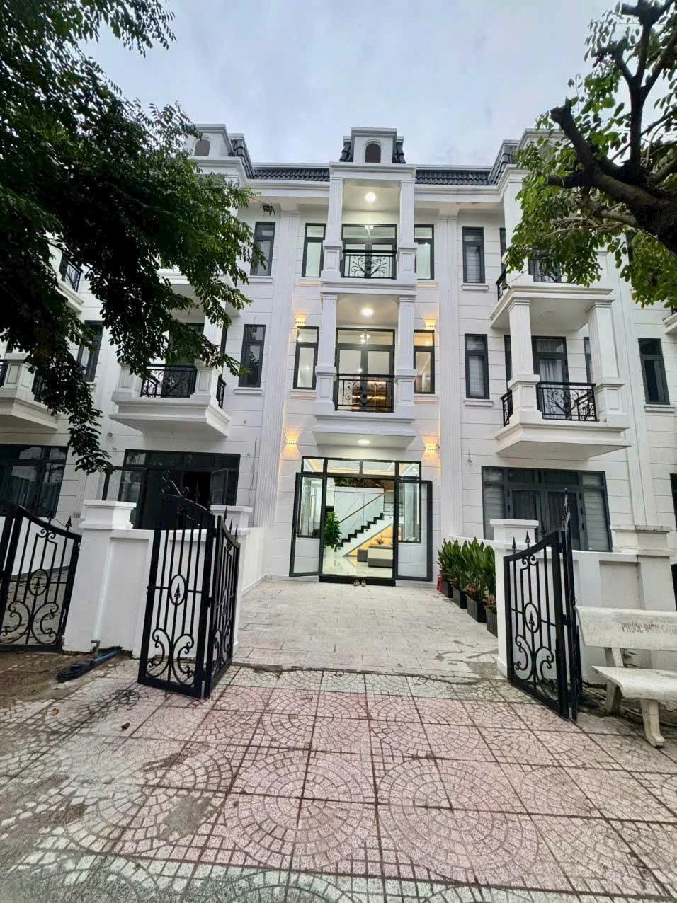 Bán nhà 3 phòng ngủ 76,5m² Thủ Đức - 4 tỷ 8 - Ảnh 1