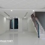 Bán nhà 1 trệt 3 lầu mặt tiền 90m², Phú Thủy - Ảnh thu nhỏ 4