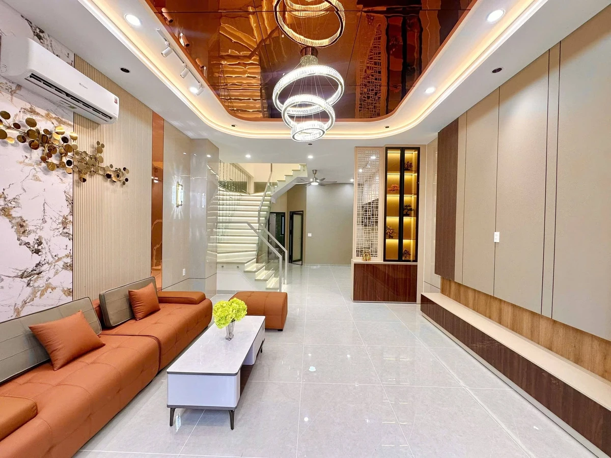 Nhà mặt tiền Đặng Thái Mai Rạch Giá 76m² 3PN giá 2,98 tỷ - Ảnh thu nhỏ 2