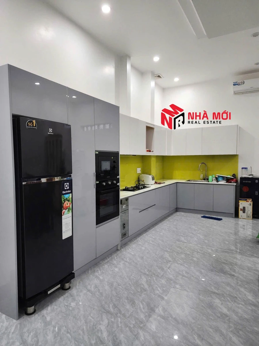 Nhà bán 4 tỷ khu Minh Thắng, 115 m², 4 PN, full nội thất - Ảnh thu nhỏ 2