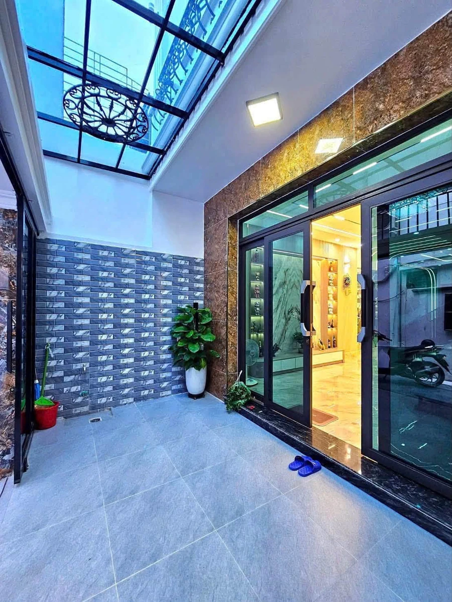 Bán nhà 4 tầng 64m² Chợ Con Hồ Sen - Ảnh thu nhỏ 2
