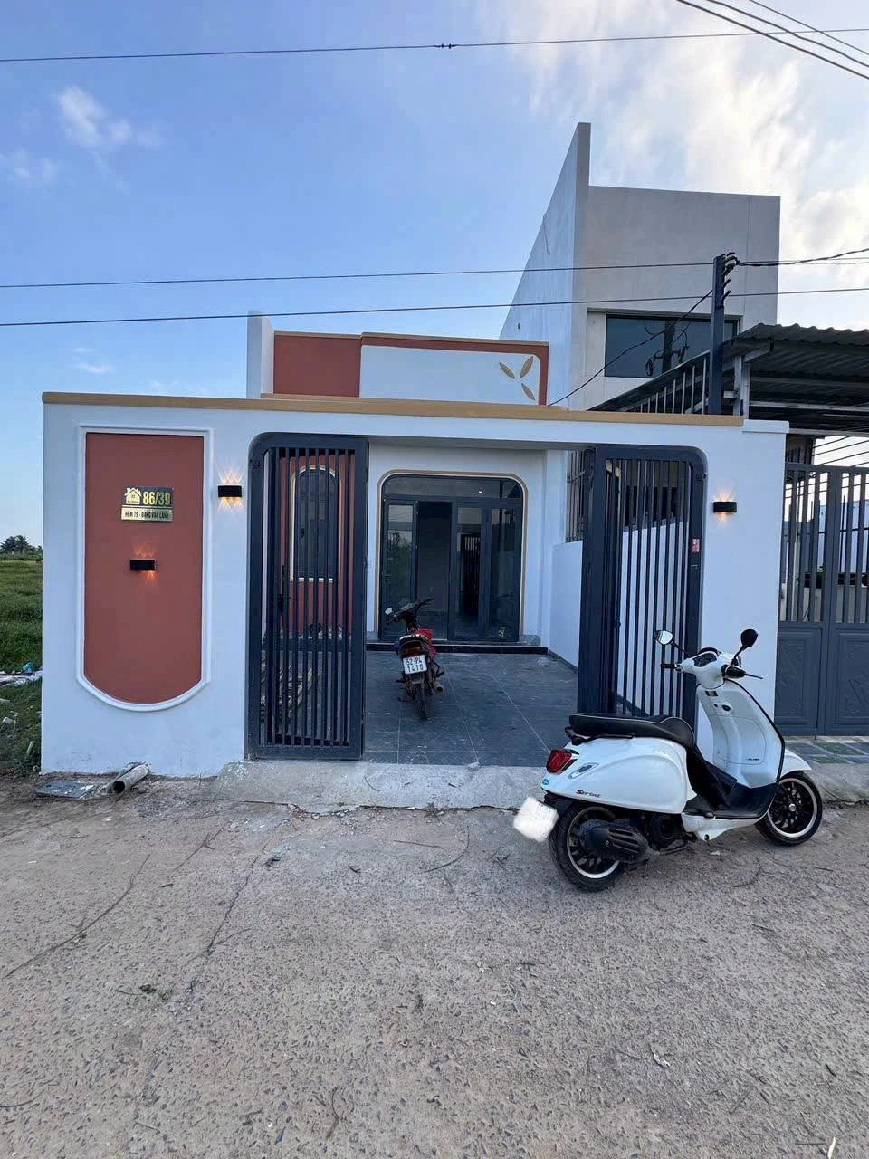Bán nhà C4 100m2 full nội thất Phường Bình Thuận, Phan Thiết - Ảnh 1