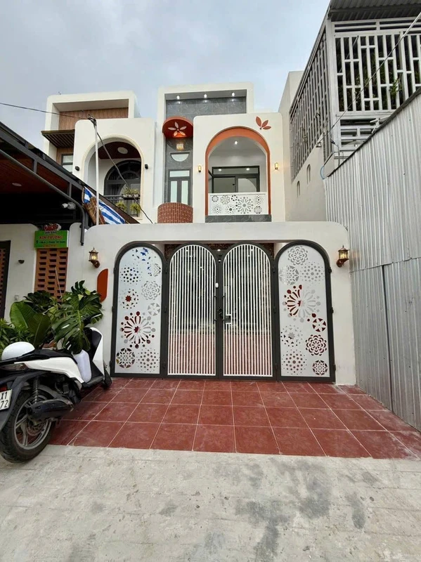 Bán nhà mới 1 trệt 1 lầu 85.5m² Bình Dương 3 tỷ 290