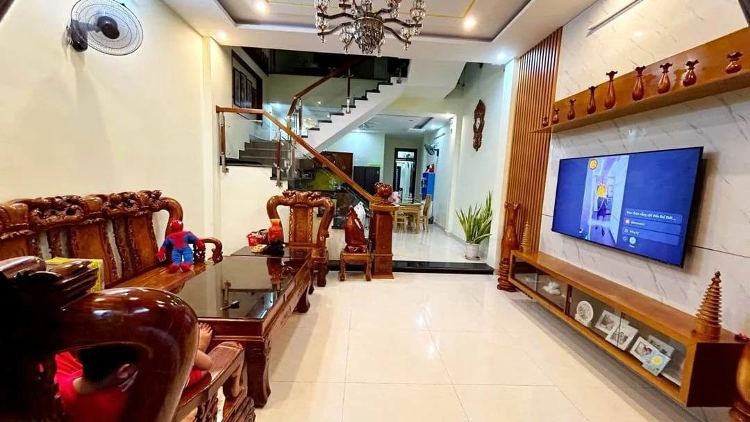 Bán nhà mặt tiền 3 tầng 100m2 Bàu Gia Thượng 1, Đà Nẵng - Ảnh thu nhỏ 2