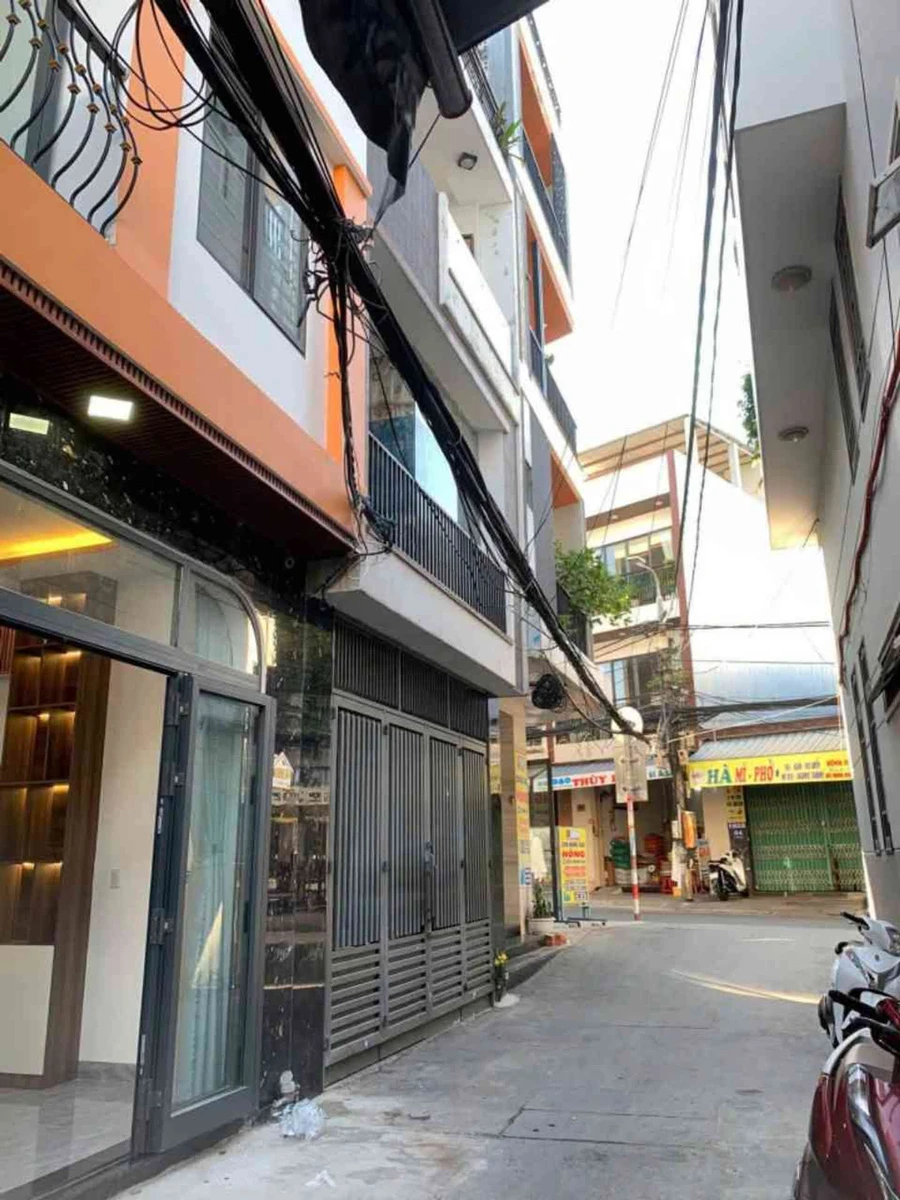 Bán nhà 2 tầng 50m² Cù Chính Lan, Thanh Khê - Ảnh 1