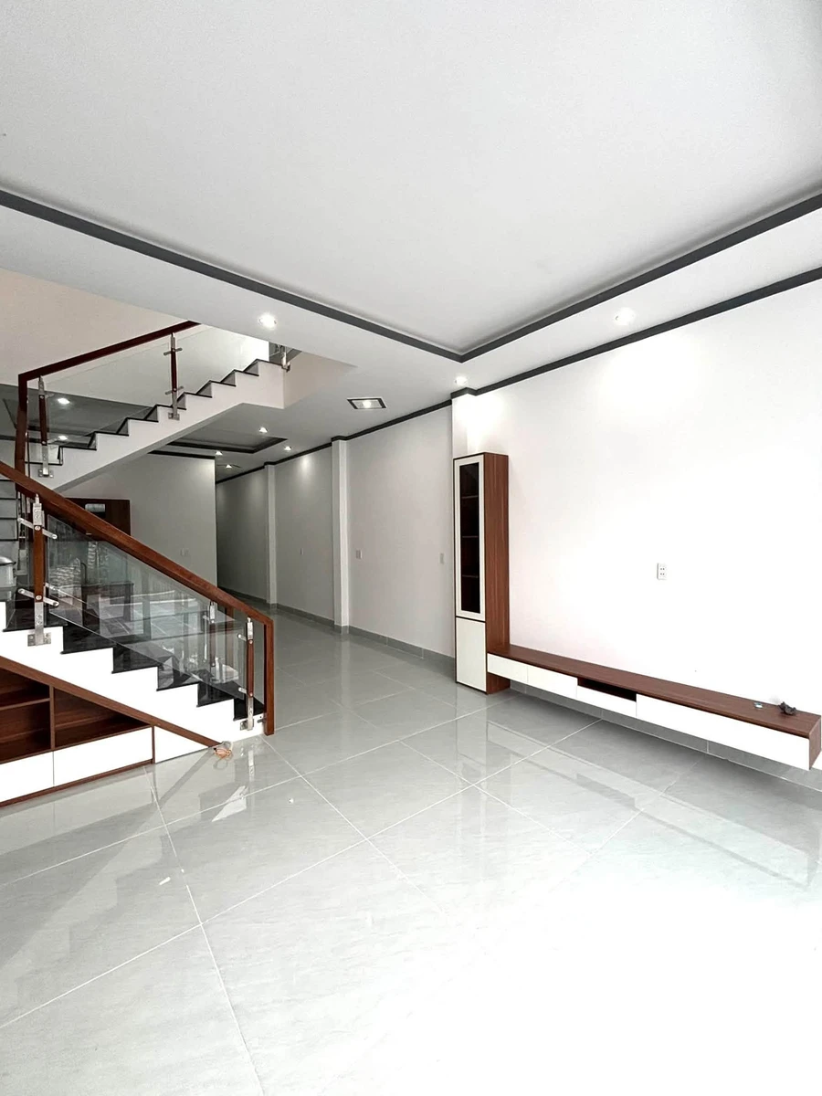 Bán nhà 2 tầng 100m2, 3PN 2WC, sổ riêng full thổ cư tại Tân Triều, Đồng Nai - Ảnh thu nhỏ 4