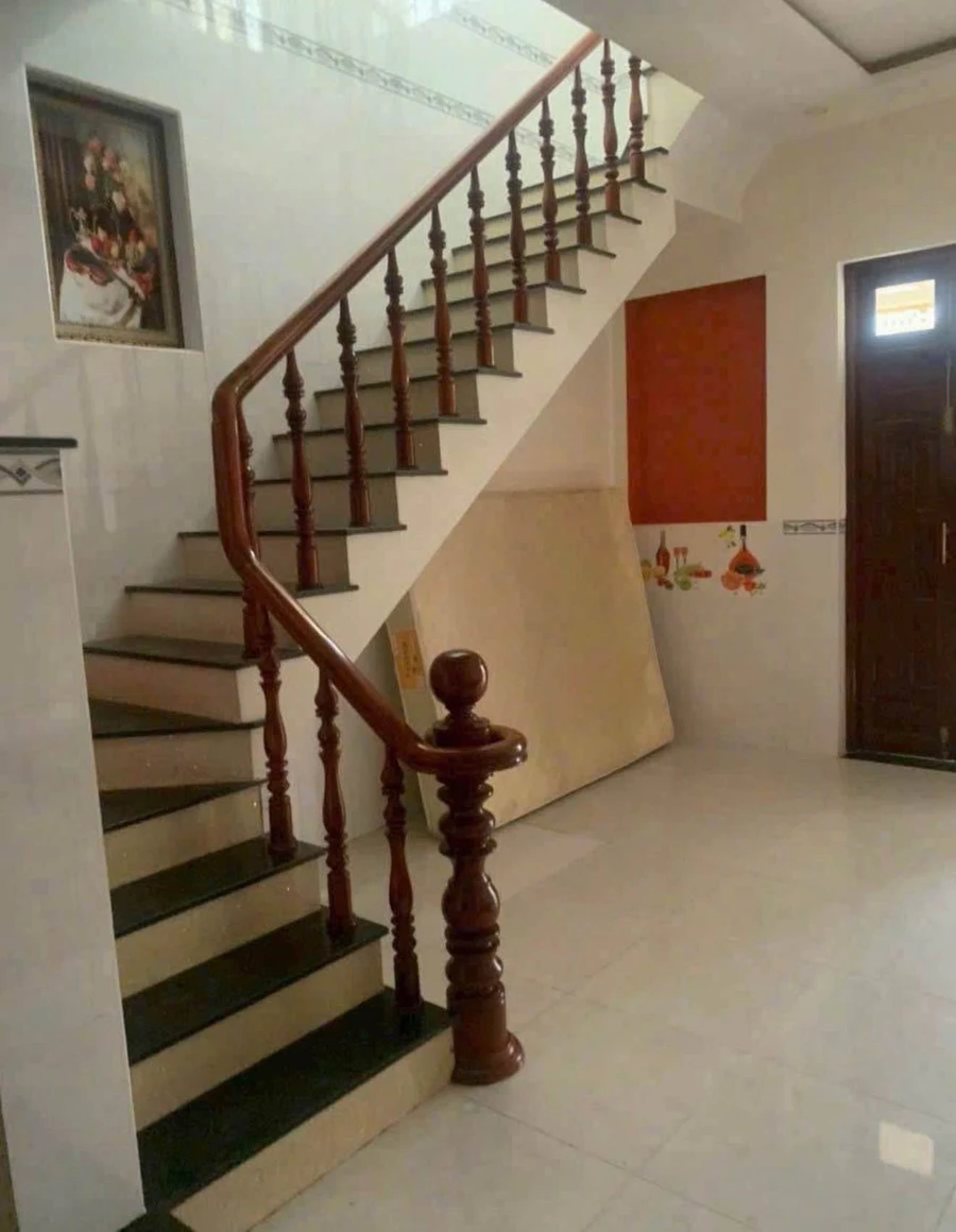 Bán nhà 1 trệt 1 lầu 85m² mặt tiền Phan Kế Bính, Phan Thiết - Ảnh thu nhỏ 5