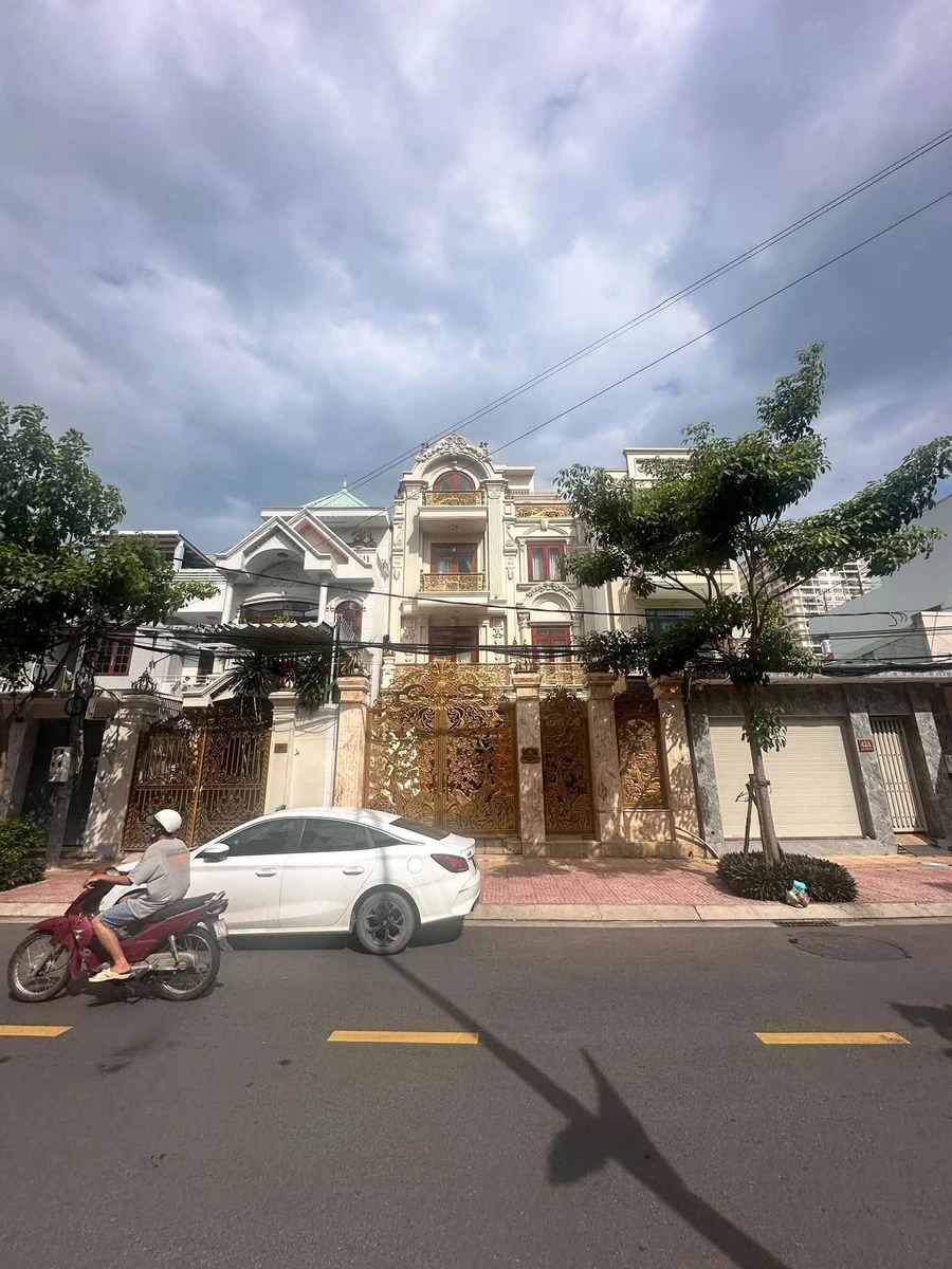 Bán biệt thự cao cấp 7PN, 184m² ở Vũng Tàu, 22.5 tỷ - Ảnh thu nhỏ 2
