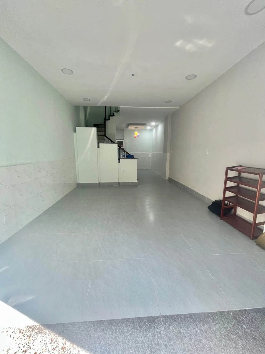 Nhà 2 tầng mới Bình Trị, 52m², 3PN, giá 5 tỷ - Ảnh 1