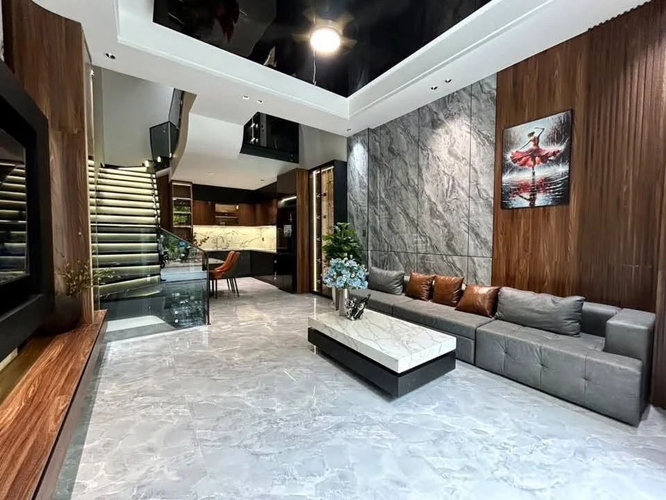 Bán nhà 3 tầng 81m2, 3 phòng ngủ, full nội thất tại Hoà Khánh, Đà Nẵng - Ảnh thu nhỏ 3