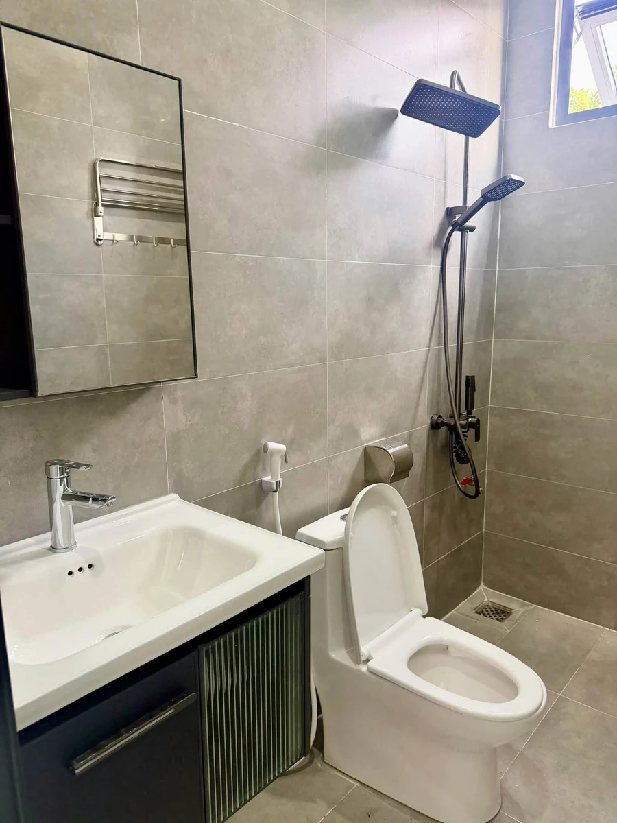 Bán nhà 3PN/3WC 100m² Hẻm Nguyễn Duy Trinh, Quận 7 - Ảnh thu nhỏ 4