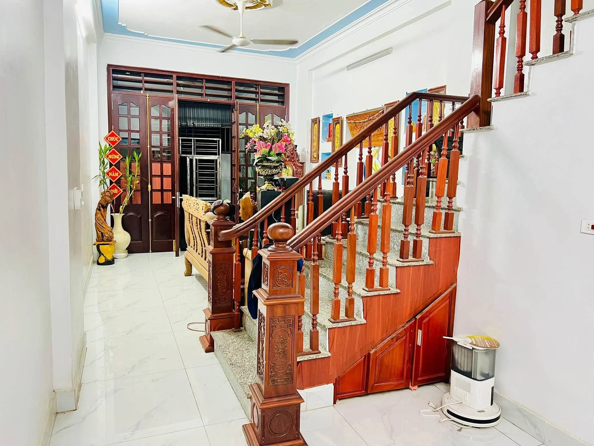 Bán nhà 3 tầng 80m2 ngõ Nguyễn Thượng Mẫn Quận 3 - Ảnh 1