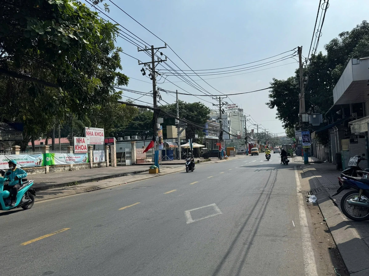 Bán mặt tiền Nguyễn Xiển 300m² Quận 9, 30 tỷ - Ảnh thu nhỏ 2