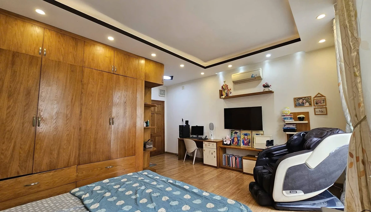 Bán nhà 3 tầng 95m2 khu compound cao cấp Phước Long, Quận 9 giá 14,5 tỷ - Ảnh thu nhỏ 5
