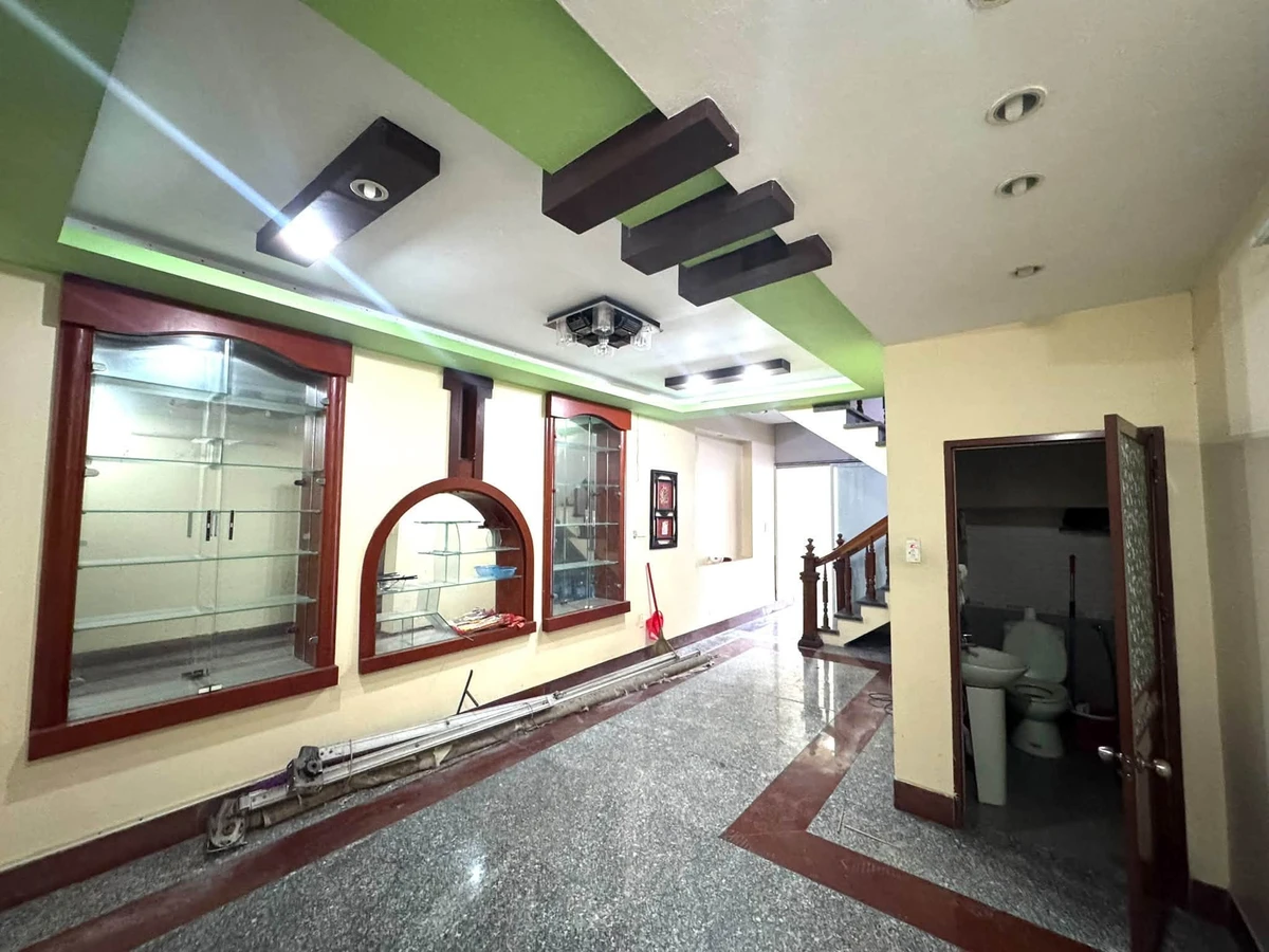 Bán nhà mặt đường Lê Hồng Phong 60m2, 4 tầng, 4 phòng ngủ, Hải Phòng - Ảnh thu nhỏ 3
